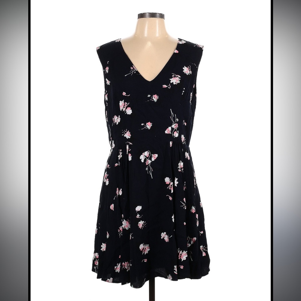 French Connection A- Line V- Neck Midi Floral Dress size 0